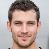 Niklas T.